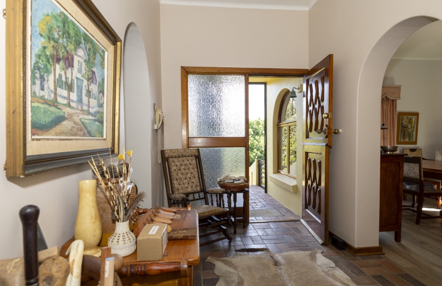 7 Bedroom Property for Sale in West Beach Eastern Cape
